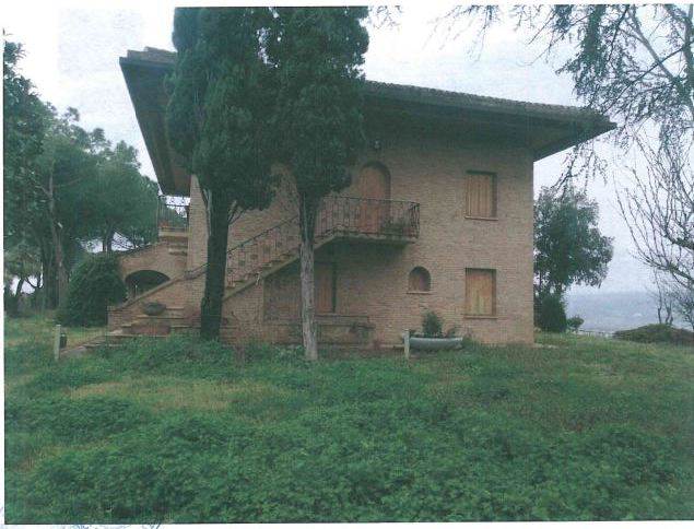 Documento con foto (< 1 Mb)