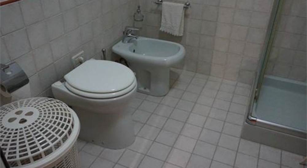 Photo 33