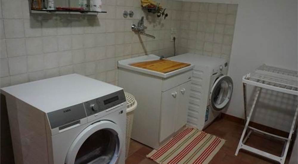 Photo 34