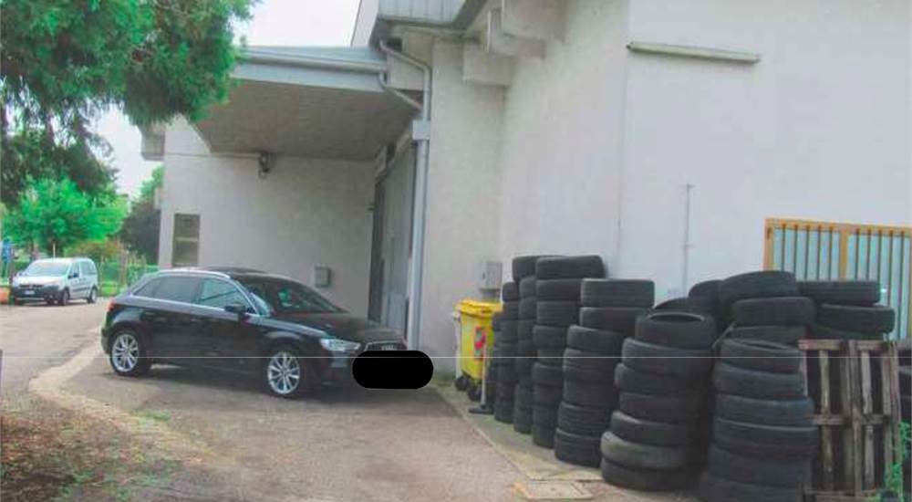 Photo 9